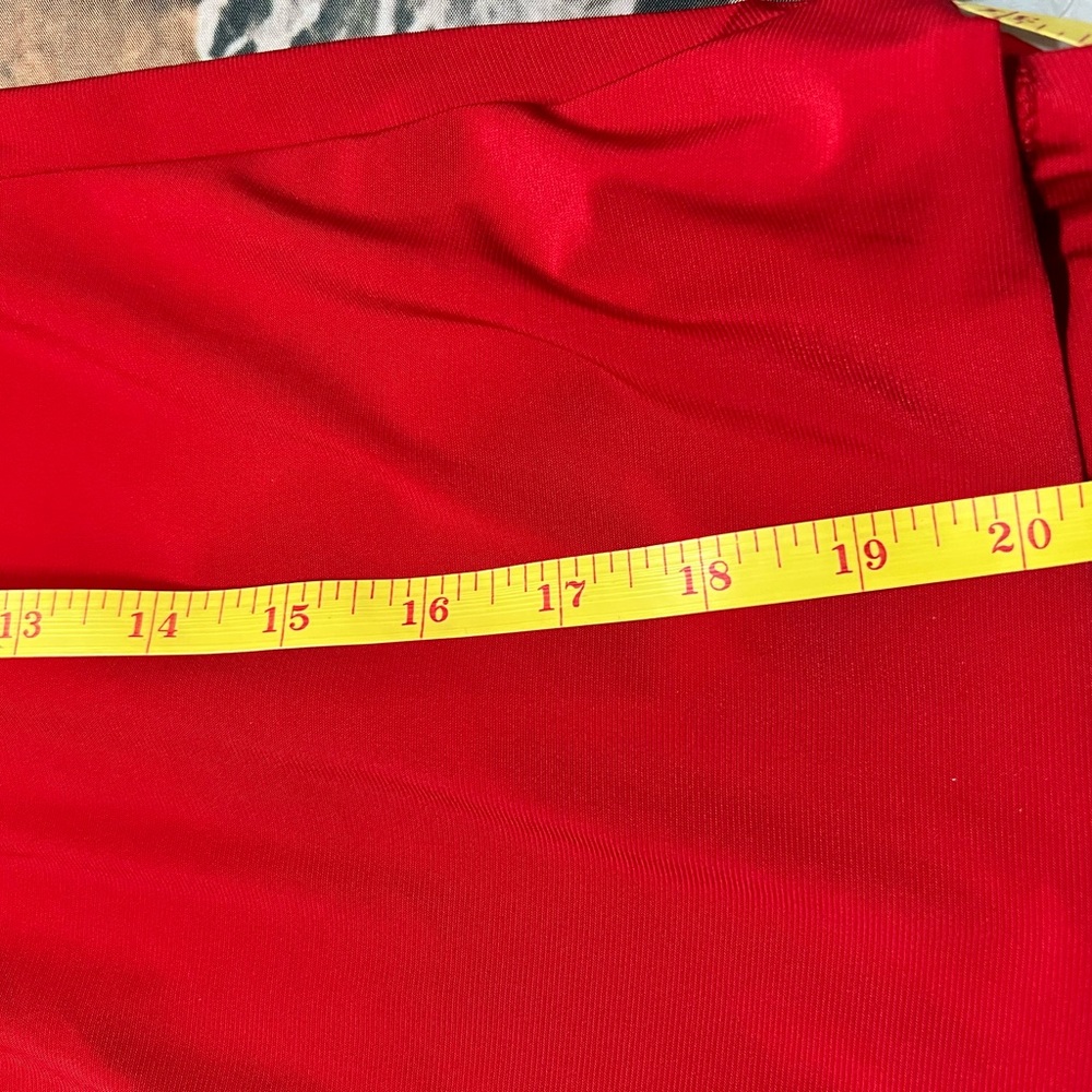 “Red Off Shoulder Blouse 3X Plus Size with Gold Chain Cuff Detail” - Picture 9 of 10